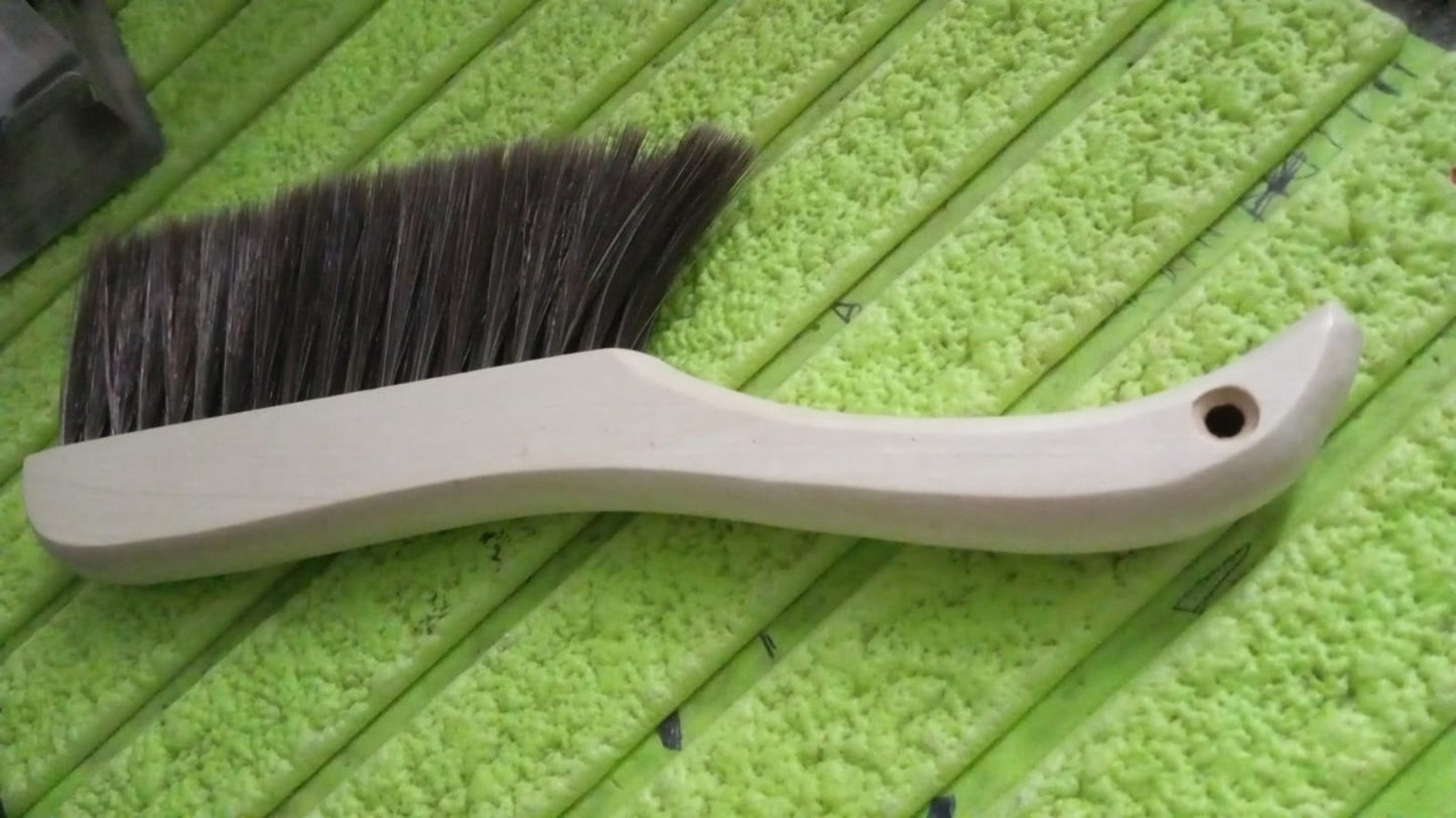 Multi - Purpose Dust Cleaning Brush for Keyboard, Laptop, Car & Electronics | Soft Bristle Cleaning Brush for Gadgets and Home Use - Grandsell