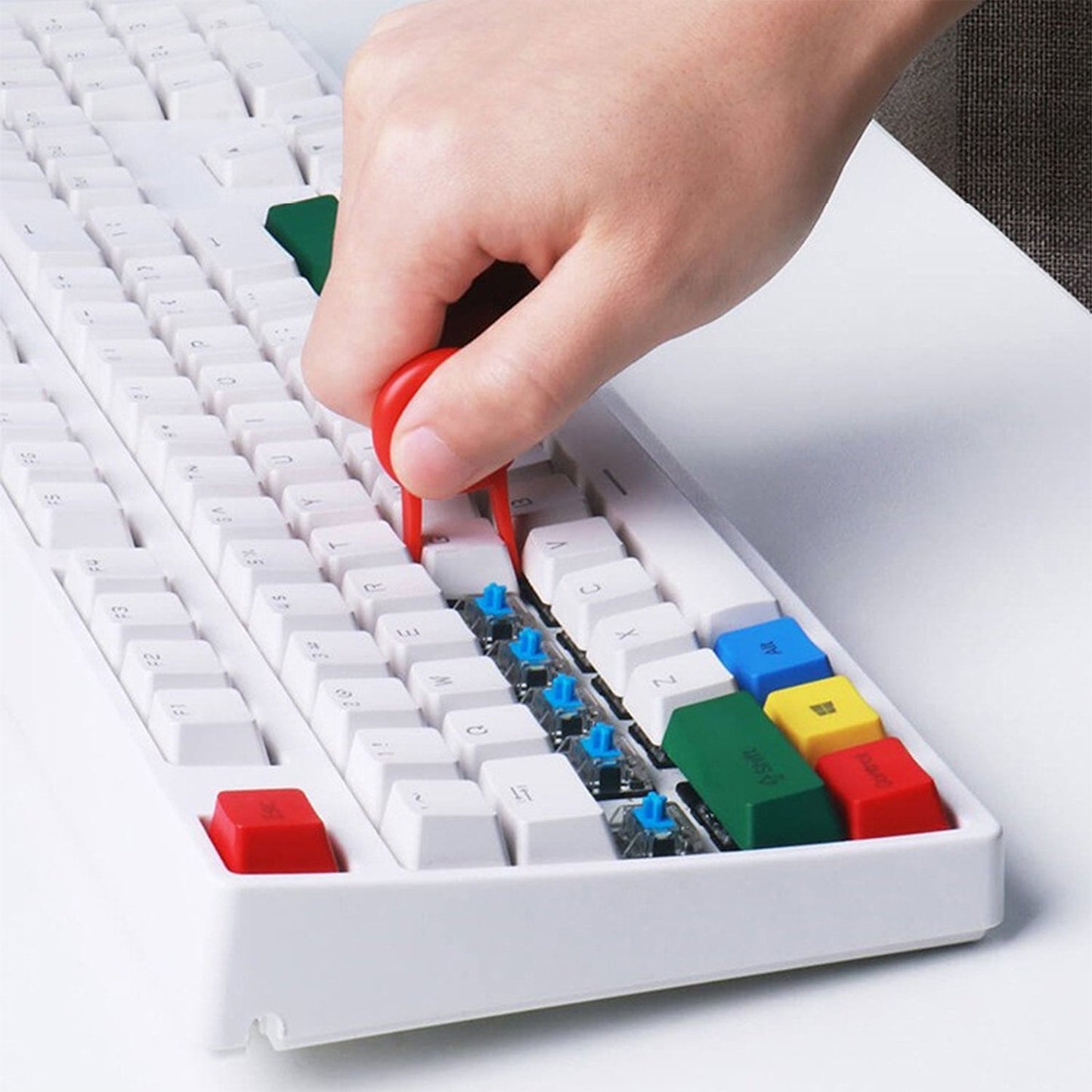 5 - in - 1 Keyboard & Laptop Cleaning Kit with Keycap Puller | Multi - Function Computer Dust Cleaning Brush for PC, Earbuds & Gadgets - Grandsell