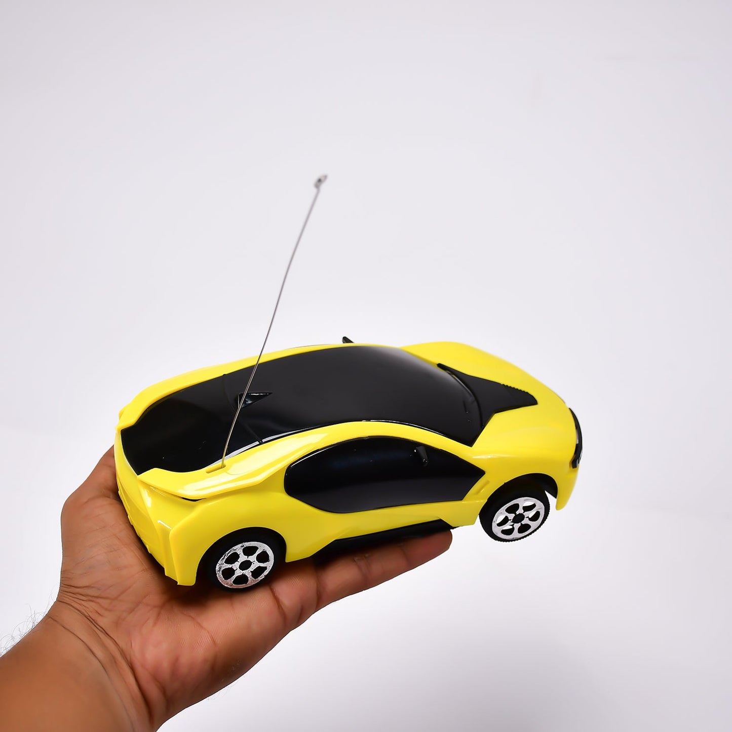 Racing Fast Steering Remote Control Modern Attractive Car For Kids - Grandsell