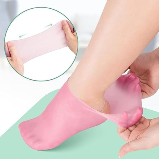 Person wearing pink socks with a close-up inset on a light green grandsellbackground